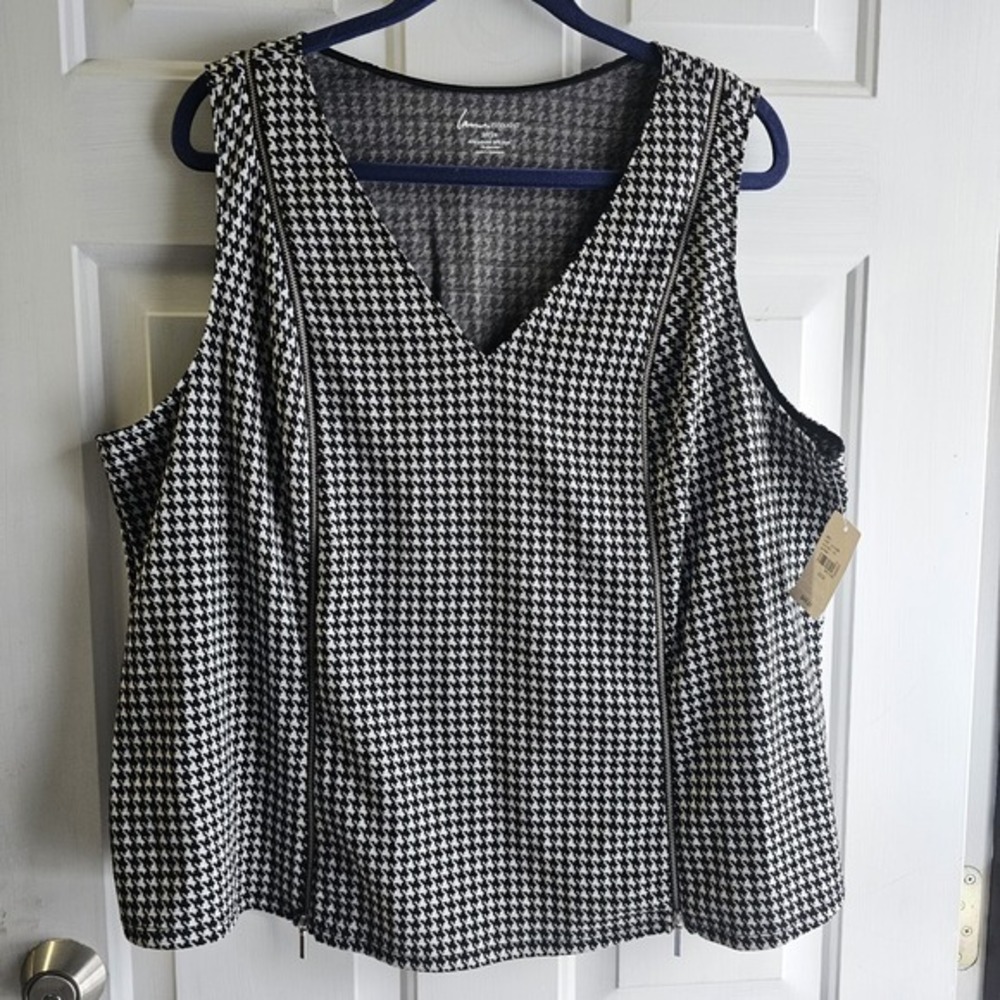Lane Bryant Houndstooth V-Neck Shell‎ Top Black White Zipper Plus 22/24 NWT